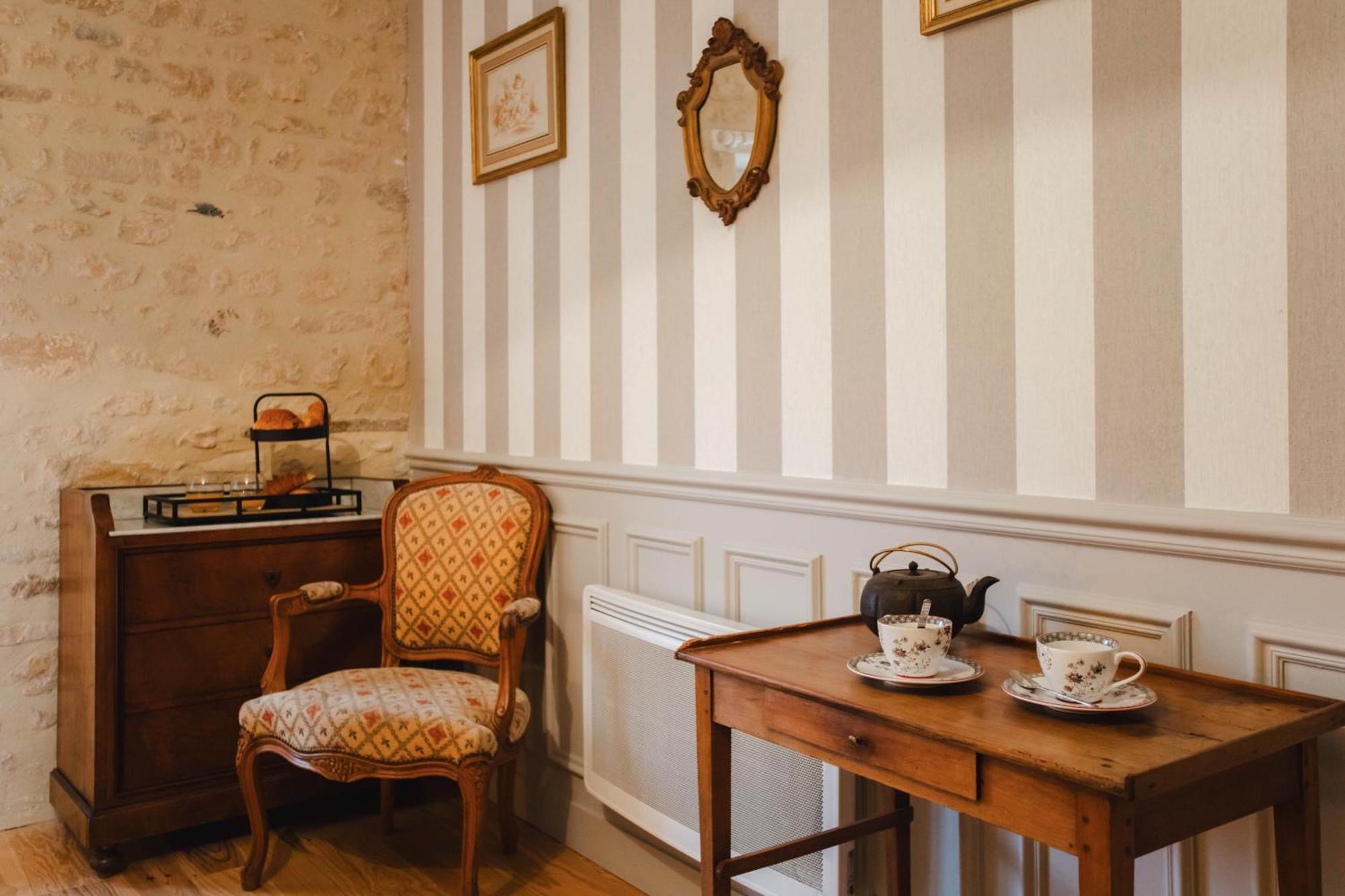 Le Manoir Des Marronniers Hotel Sully  Exterior foto